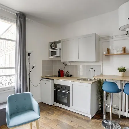 Le Mousquetaire Apartment Versailles Exterior photo